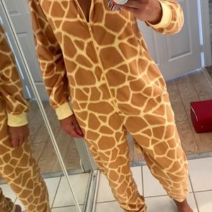 Giraffe onesie size small
